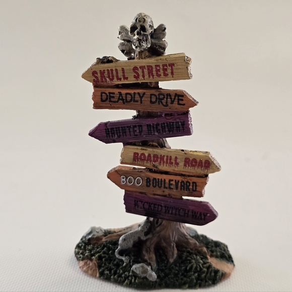 Lemax Other - Lemax Spooky Town Scary Road Signs Village Accessory 64054 Halloween Decor